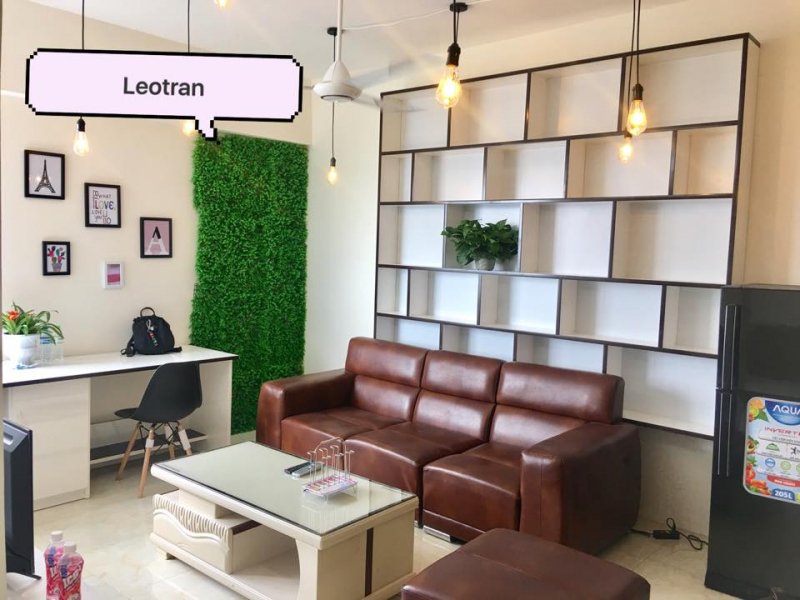 homestay còn gần rất nhiều các trường đại học lớn như Kinh tế quốc dân, Đại học Bách khoa, Đại học xây dựng hay Kinh doanh công nghệ
