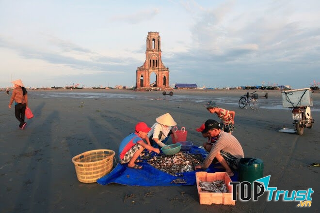 Homestay Nhà thờ đổ