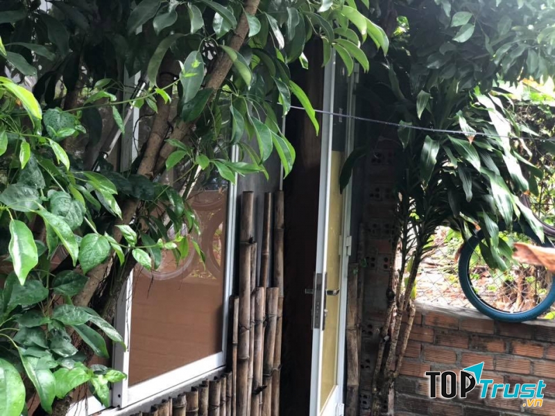 Homestay Ông Bà Tám