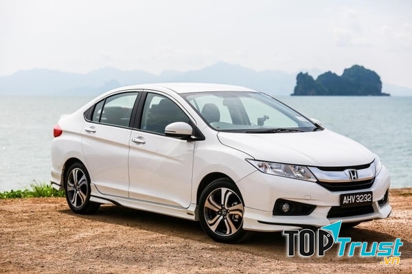 Honda City vượt trội so với các sedan hạng B