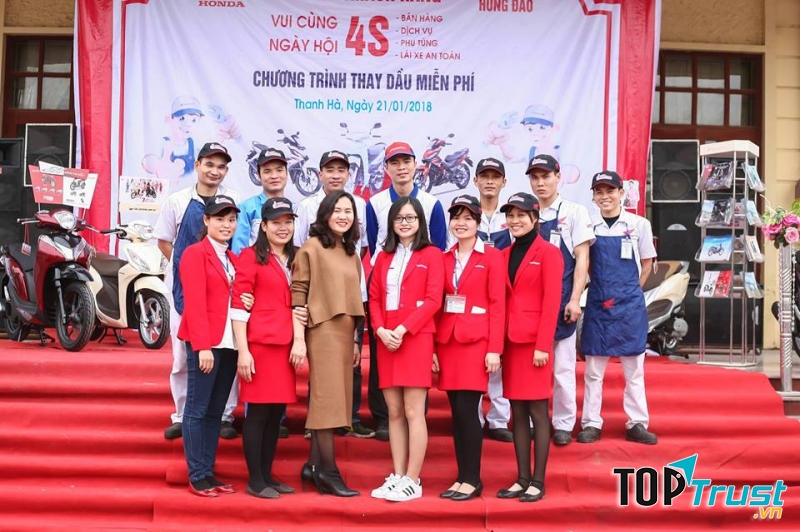 Đến với Honda Hưng Đào – Thanh Hà, khách hàng sẽ có cơ hội trải nghiệm dịch vụ bán hàng và sau bán hàng hoàn hảo, được cung cấp bởi đội ngũ nhân viên tận tâm và có kỹ năng chuyên môn cao