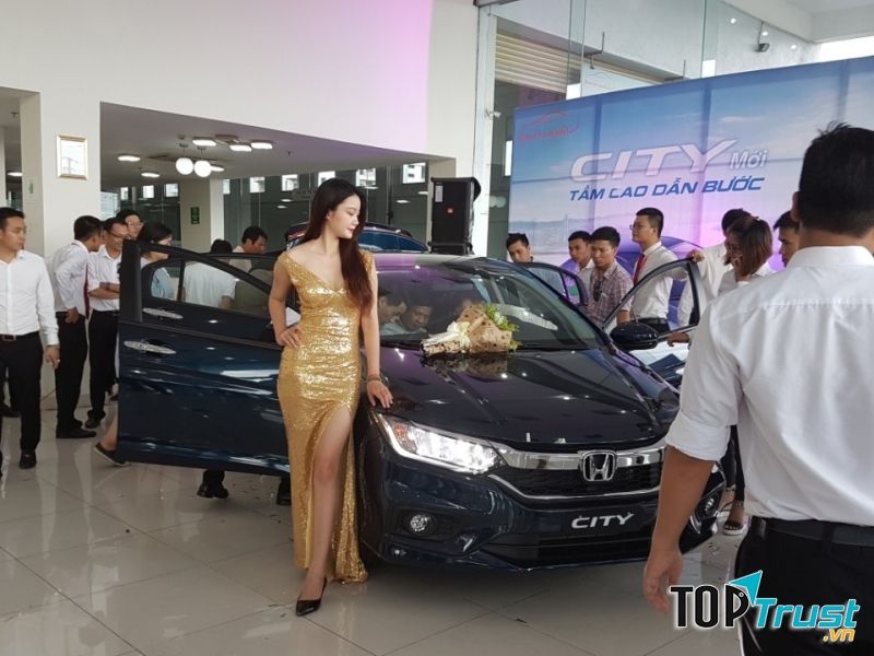 Triển lãm xe tại Honda Ô tô Long Biên.