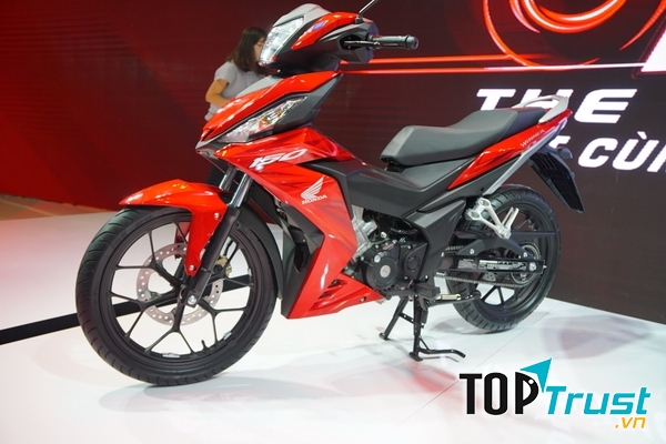 Honda Winner 150 - một đối thủ xứng tầm với Yamaha Exciter.