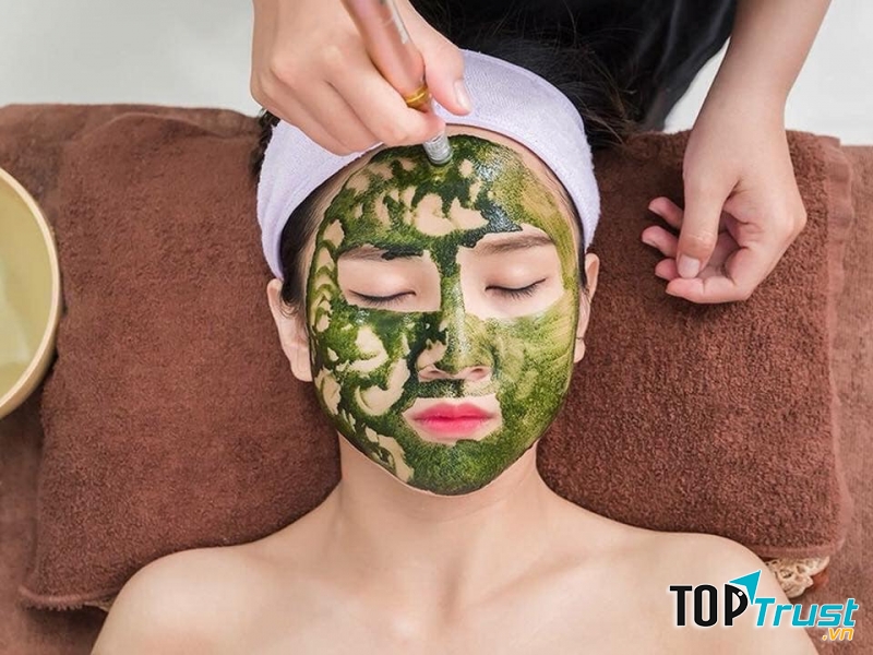 Hồng Nguyễn Spa