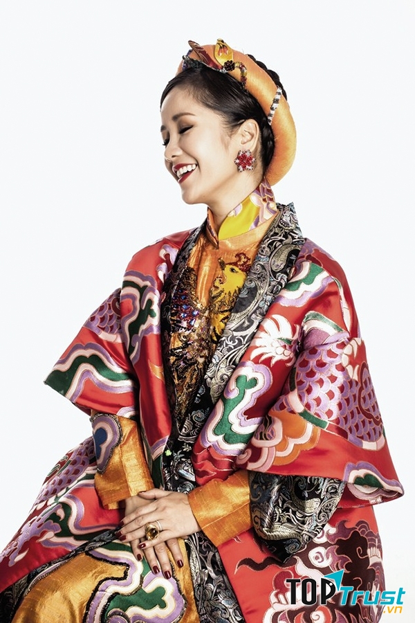 Hồng Nhung (46 tuổi)