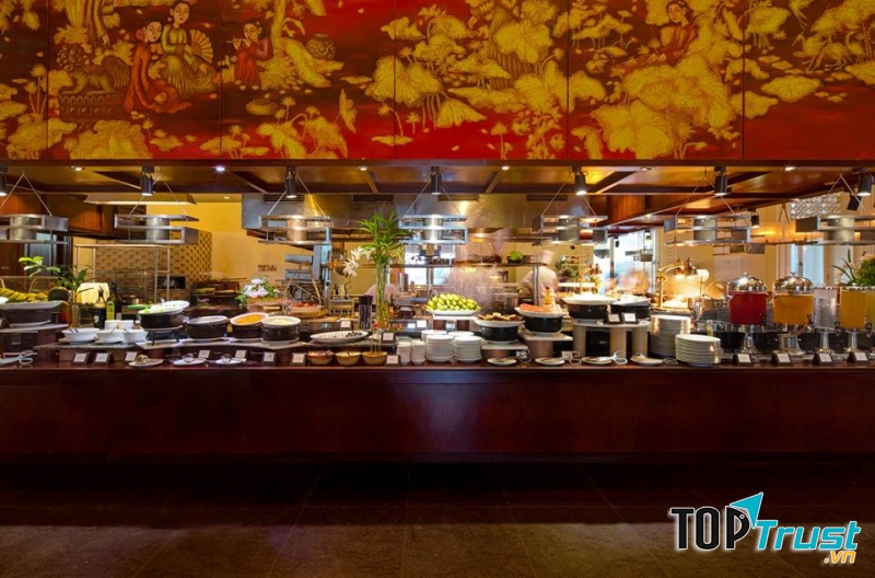 Không gian nhà hàng sang trọng