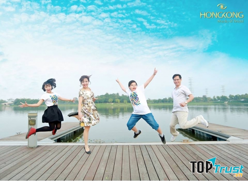 Chụp ảnh gia đình đẹp tại HongKong Studio