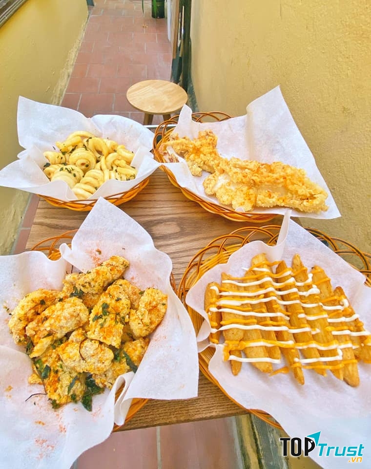 Menu đa dạng với các món ăn đường phố Đài Loan. Với rất nhiều món ăn cực kỳ hấp dẫn