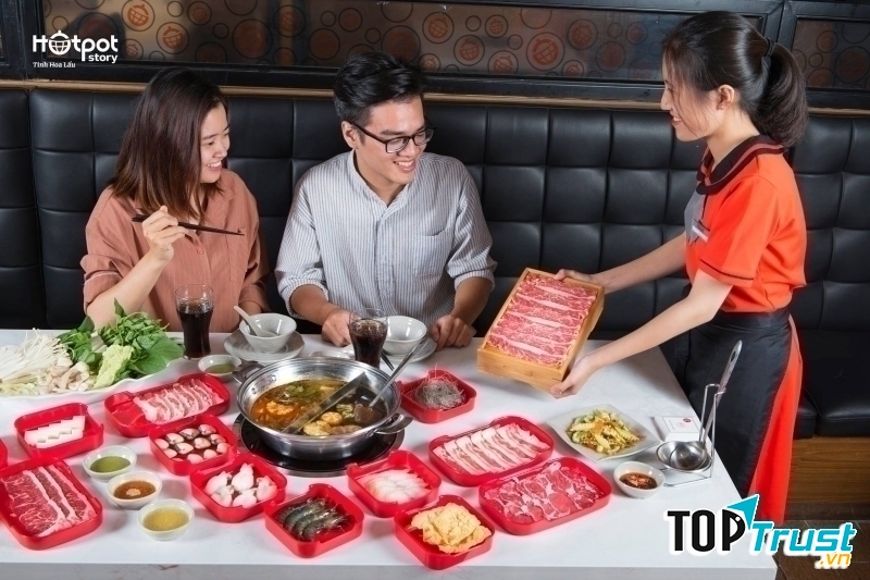 Hotpot Story là một trong những địa chỉ thưởng thức lẩu chất lượng lâu năm được thực khách Sài Gòn công nhận.