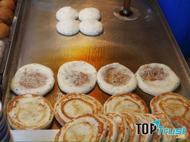 Hotteok - Bánh rán Hàn Quốc