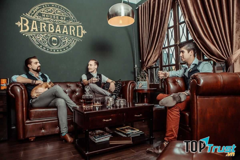 HOUSE OF BARBAARD – GENTLEMEN’S BARBERSHOP