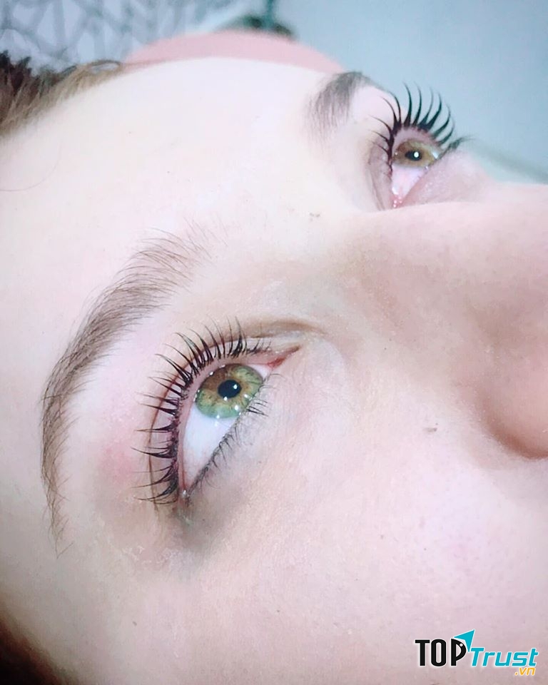 HT Nail Bar and Lashes