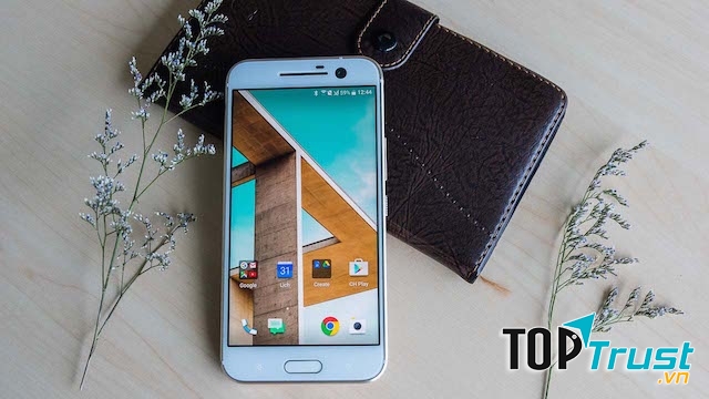 HTC 10 xếp hạng 7 trong danh sách những chiếc smartphone tốt nhất hiện nay
