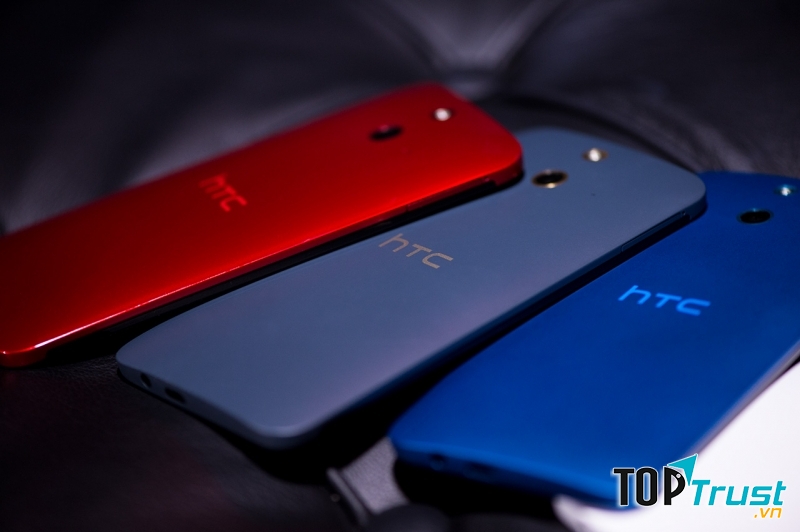 Thiết kế khá ấn tượng với mặt lưng bằng nhựa cao cấp cảu HTC One E8 2 SIM