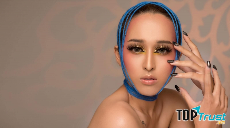 Makeup Artist Trần Quỳnh Hoa