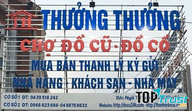 Chợ đồ cũ Thưởng Thưởng