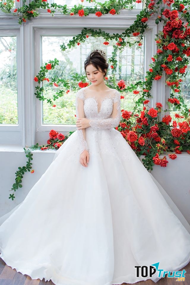 Ảnh Viện Áo cưới Hoa Cự