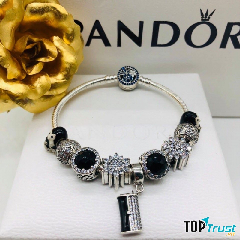 Tiệm Bạc Đoan Trang