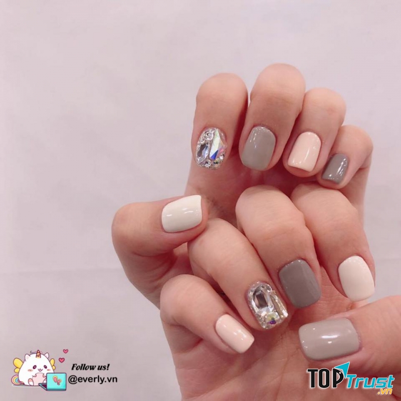 Everly - Nail Beauty & Spa