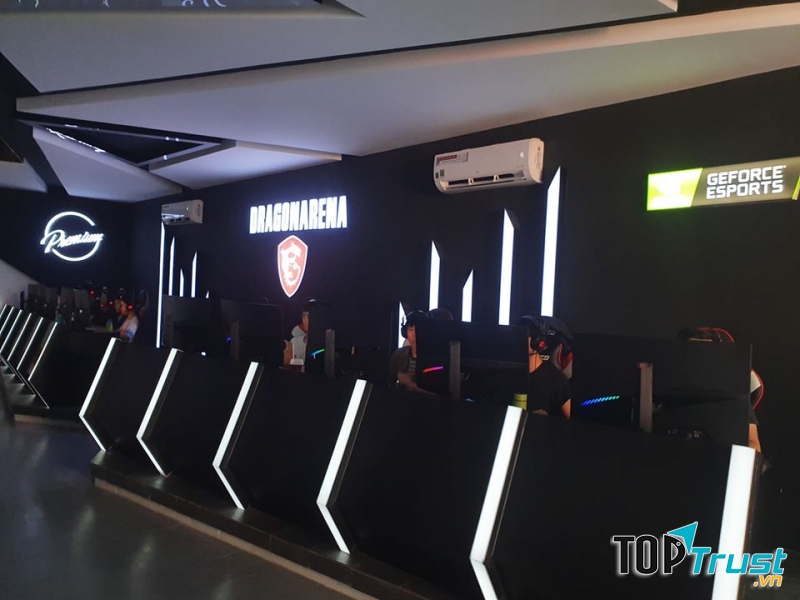 Dragon Arena Game Center