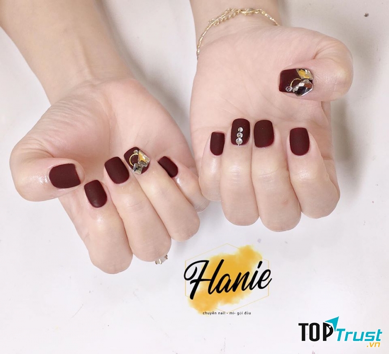 Hanie Beauty - Nail & Eyelash