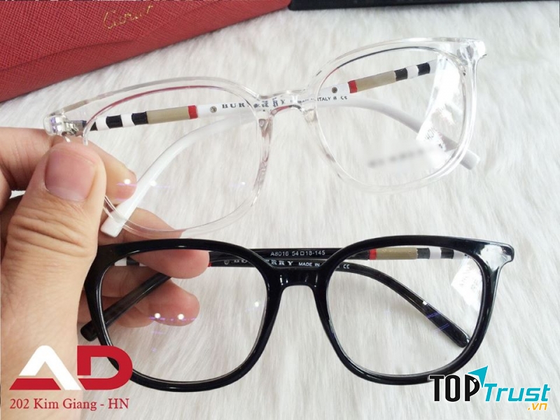 Kính Mắt Anh Đức