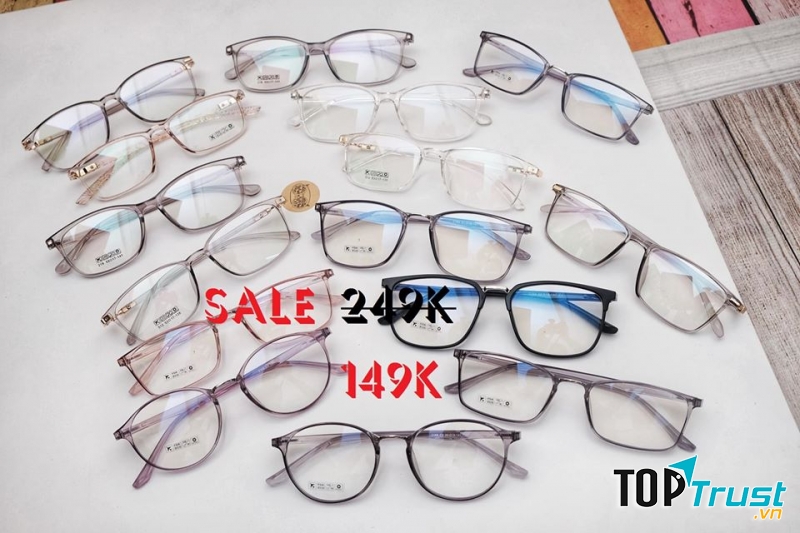 Kính Mắt Xuân Vũ