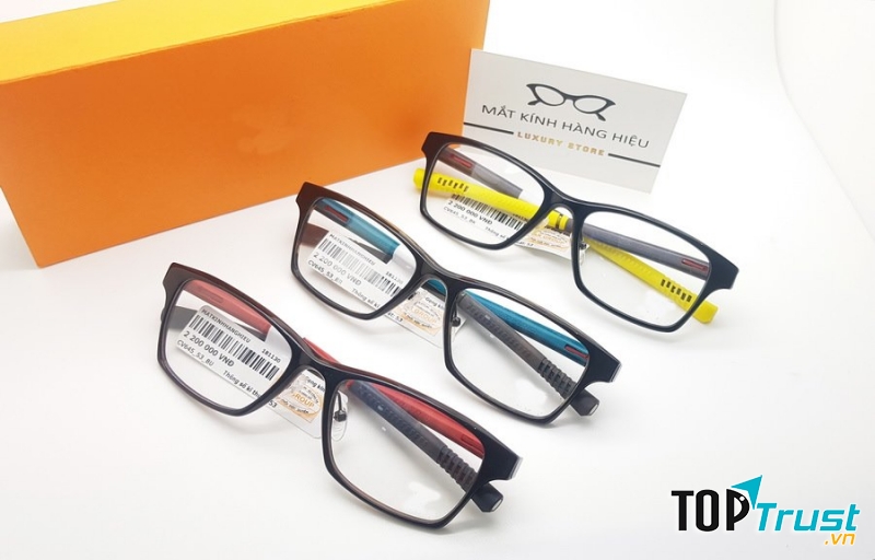 Mắt Kính Hàng Hiệu