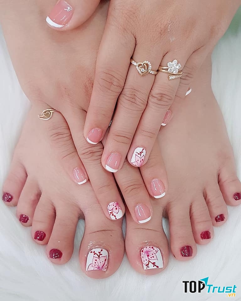 Tiệm Nail & Nối Mi Yến Lê