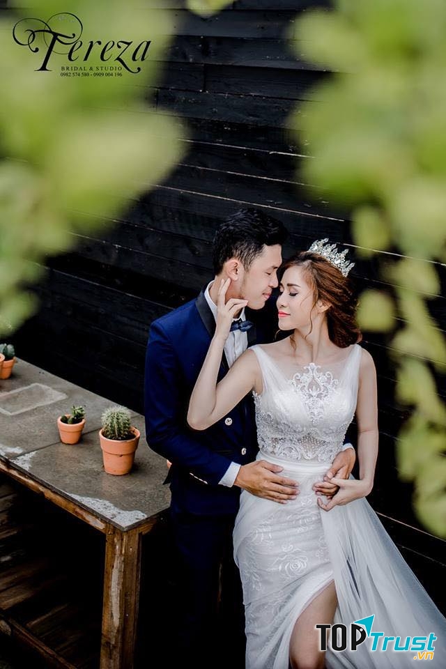 Tereza Wedding Bridal