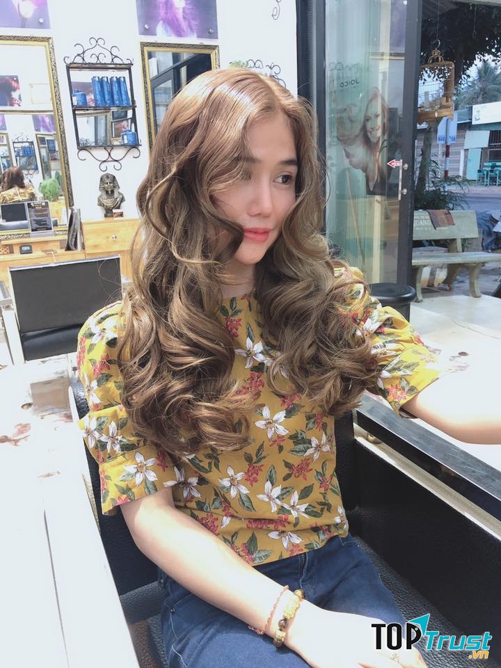 Hair Salon Trần Vũ