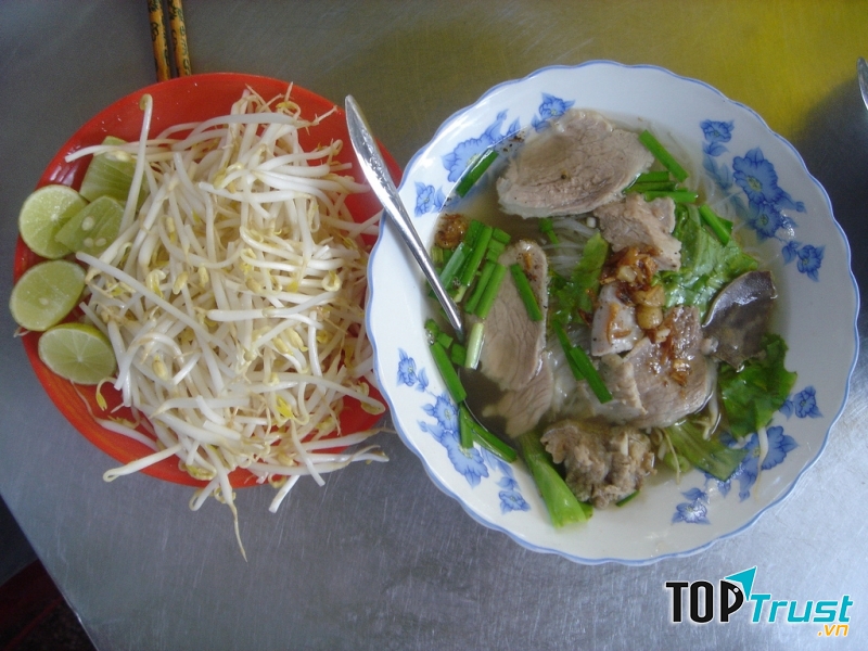 Hủ Tiếu - Món ăn đêm phổ biến