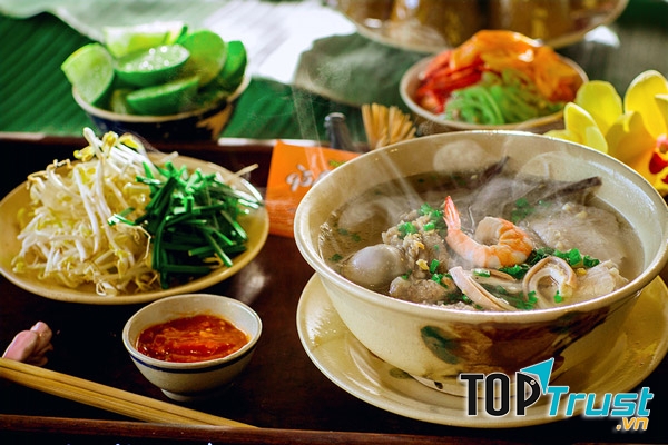 Hủ tiếu Nam Vang hấp dẫn thực khách