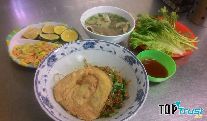 Hủ Tiếu A Hòa - Phan Văn Trị