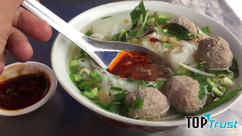 Hủ tiếu bò viên Lê Thanh Nghị