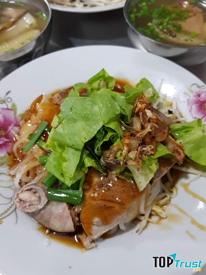 Hủ tiếu Chị Dậu