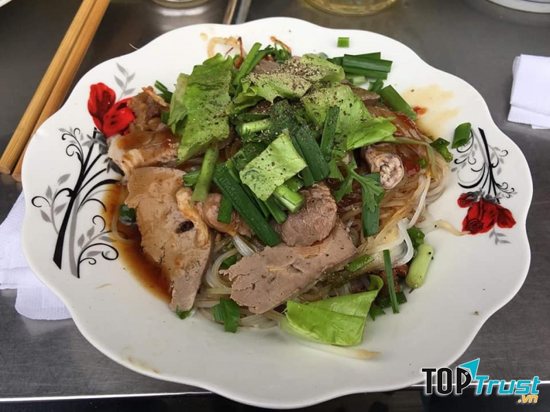 Hủ tiếu cô Liên
