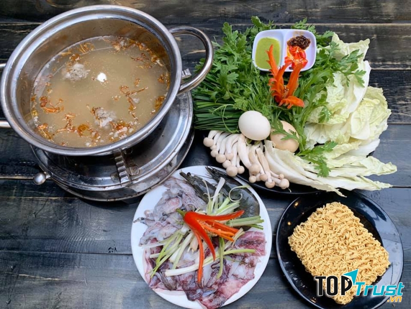 Hủ Tiếu Mực Ông Già