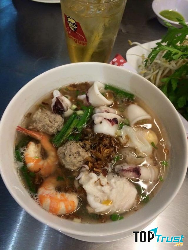 Hủ tiếu mực Ông già Cali