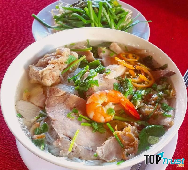 Hủ tiếu cô Liên