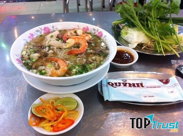 Hủ Tiếu Nam Vang Quỳnh