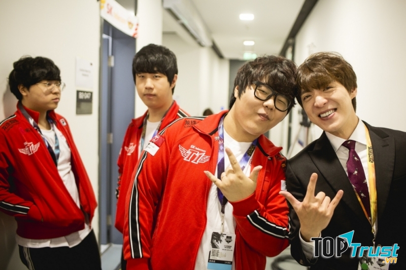 Tính đến thời điểm hiện tại, KKoma được xem là huấn luyện viên vĩ đại nhất khi cùng đội tuyển SKT giành 3 chức vô địch thế giới Liên minh huyền thoại