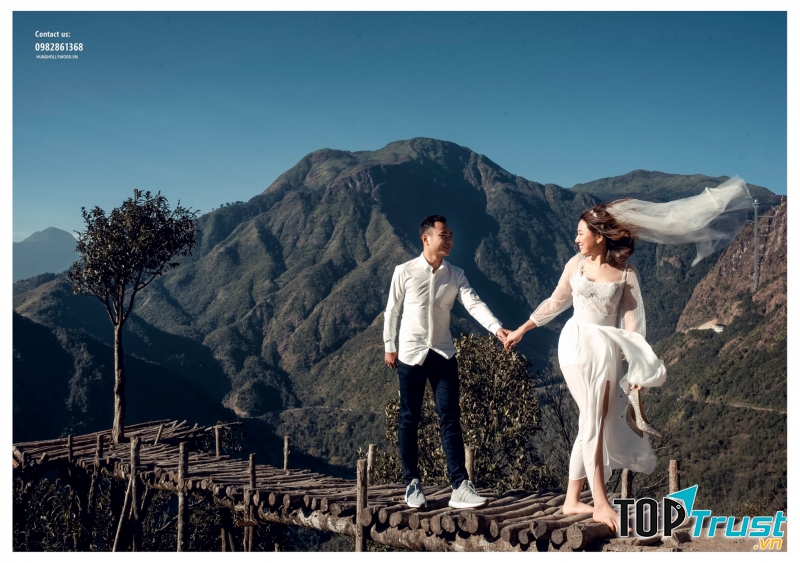 Hùng Hollywood Studio