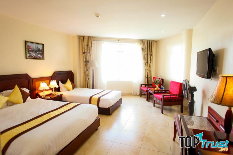 Hung Long Harbour Hotel Cat Ba Island