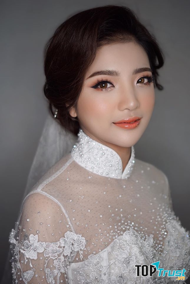 HÙNG NGUYỄN MAKEUP