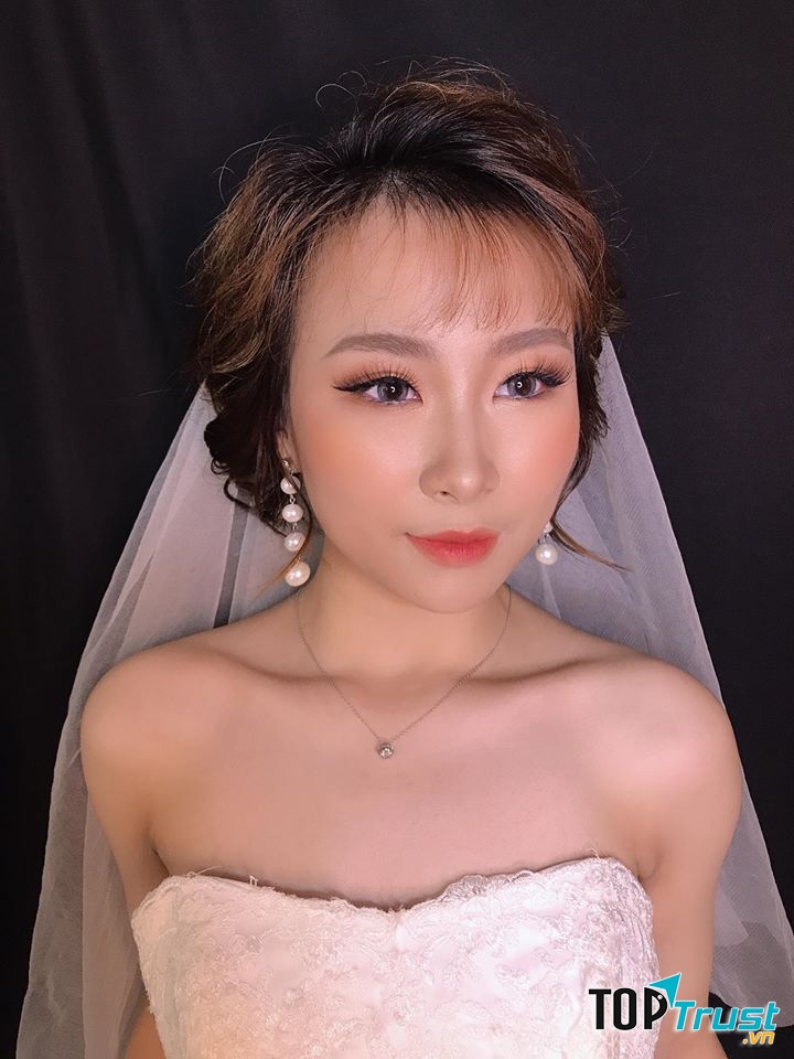 Hương Makeup
