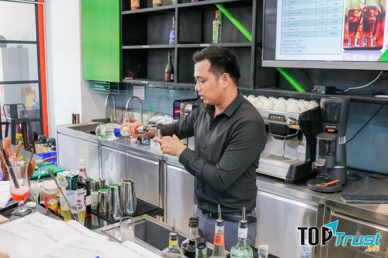 Hướng Nghiệp Á Âu (HNAAu)