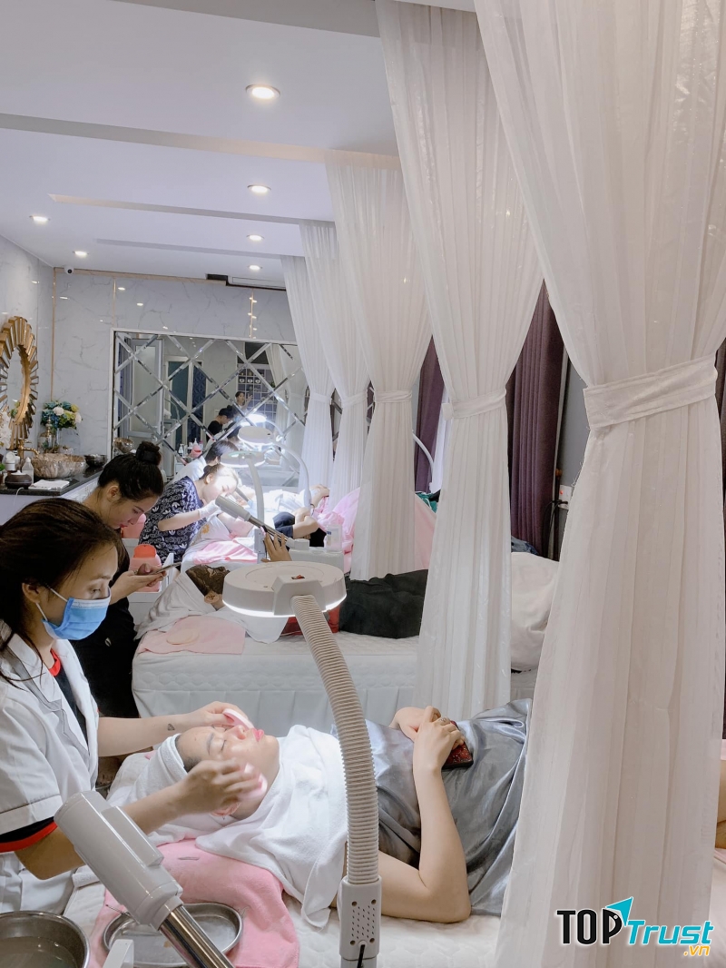 HƯƠNG Spa & Clinic