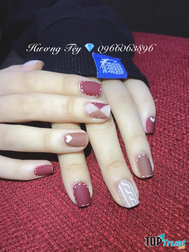 Hương Têy Nail