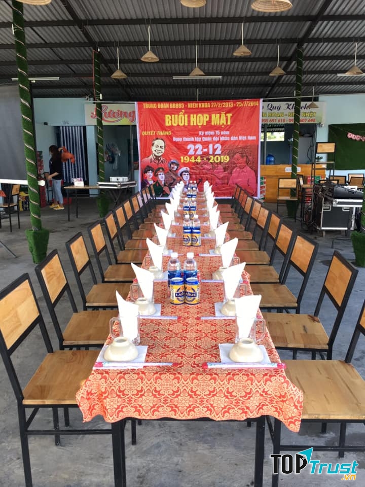 Hương Việt Quán